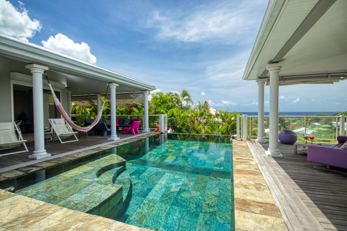 Location villa luxe Martinique - Piscine à débordement